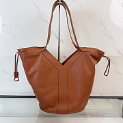 Y large hobo in leather - size: 26-50x15x34cm - 5