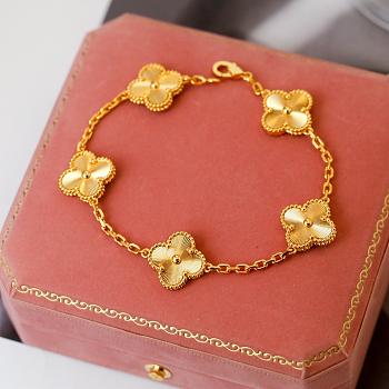  Van Cleef & Arpels Vintage Alhambra bracelet 5 motifs