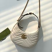 Gucci GG Marmont Half Moon White - 21.5x11x5cm - 2