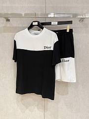 Dior round neck short-sleeved shorts suit - 1