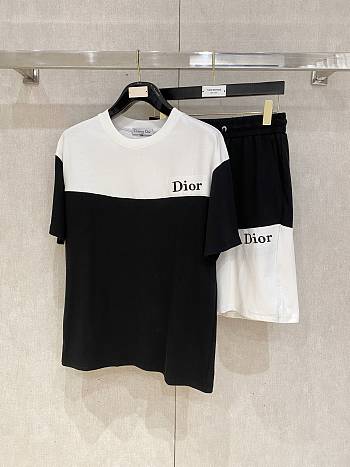 Dior round neck short-sleeved shorts suit