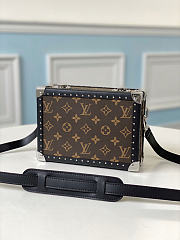 LV Men's bag Clutch Box - size: 24 x 16.5 x 8 cm - 1