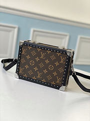 LV Men's bag Clutch Box - size: 24 x 16.5 x 8 cm - 4