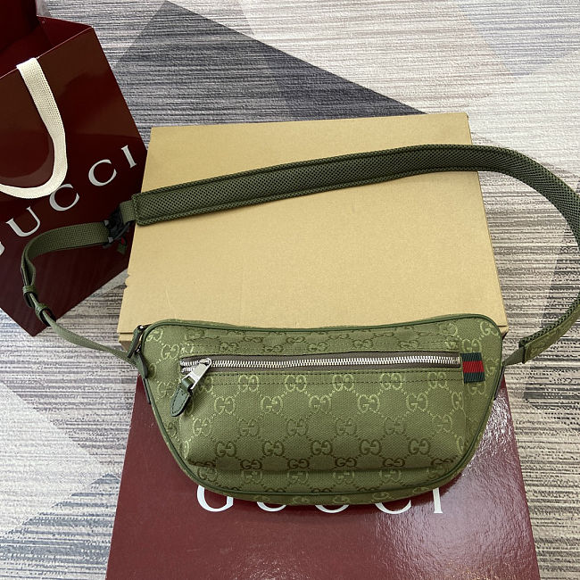 GG canvas large slingbag in Green - size: 34 x 15 x 10cm - 1