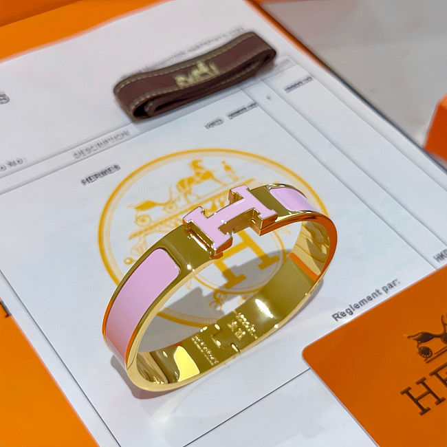 Hermès Clic H bracelet in Pink abd Gold - 1
