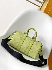 LV Keepall Bandoulière 25 Men Bag - size: 25 x 15 x 11cm - 2