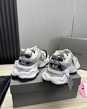 Balenciaga Cargo Sneakers Black and White - 3