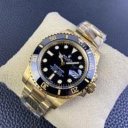 Rolex Submariner in Gold  - 1