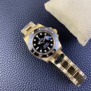 Rolex Submariner in Gold  - 3