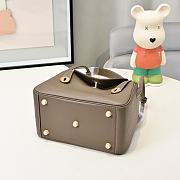 Hermes Lindy 26 bag brown - size:  26x18x12cm - 5