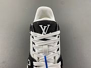 Louis Vuitton LV trainer white black brown LV co-branded original version x2 - 2