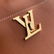 LV Lock and Walk Bucket Bag  Brown M24006 size 20x20.5x12 cm - 4