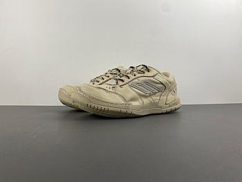 Balenciaga Men’s Hamptons Worn-out Sneaker in Cream