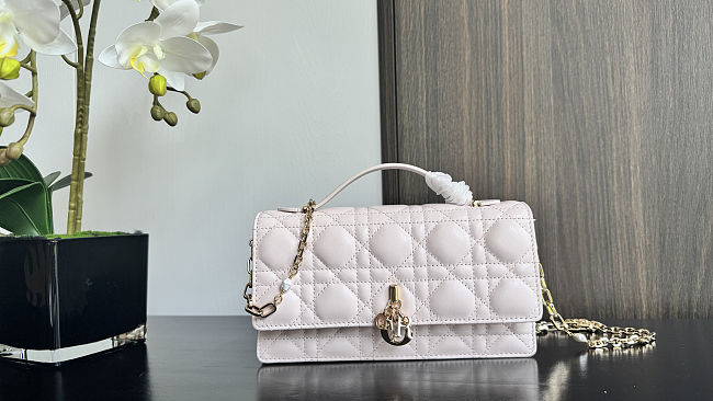 Dior Mini Bag Latte Cannage Lambskin 21x11.5x4.5 cm - 1