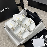 Chanel Dad Sandals high-quality eather with signature quilted detailing white - 6