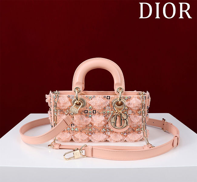 Dior Lady D-Joy bag pink size: 22cm - 1