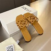LOEWE Petal Anagram leather slides brown - 6