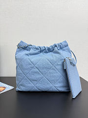 CHANEL 22 SMALL HANDBAG DENIM 39cm - 4