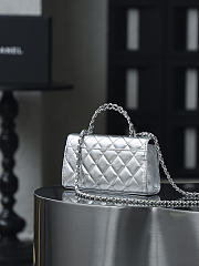 Chanel Classic Flap Metallic Silver 18x11x6.5cm - 4