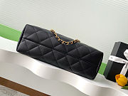 Chanel Large Shopping Tote – Black & Gold size 36cm - 6