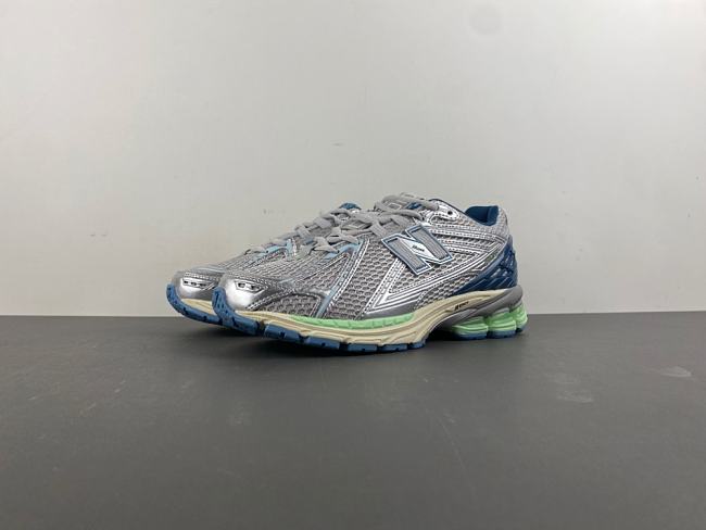 New Balance 1906R ''Silver Metallic'' U1906RCR - 1