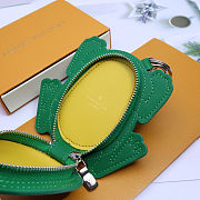 LV blue frog keychain - 4