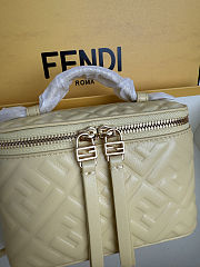 FENDI mini Vanity FF-motif crossbody bag size 11x5.5cm - 2