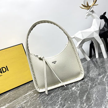 FENDI mini Fendessence Selleria tote bag size 21x28x7cm