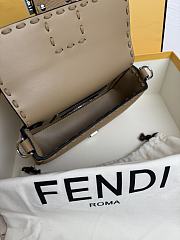 Fendi Women's Brown Baguette Mini Leather Shoulder Bag 19.5x4.5x13cm - 4