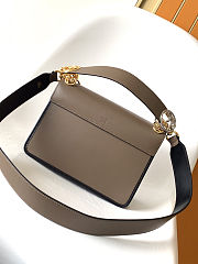 Fendi brown Leather Kan I Logo Embossed Top Handle Shoulder Bag size 25cm - 3
