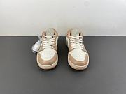 Air Jordan 1 Low ‘Light Brown’ DC0774-130 - 5