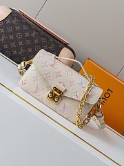 LV Pochette Métis East West Bag in Gray Monogram Empreinte Leather size 21.5 x 13.5 x 6 - 3