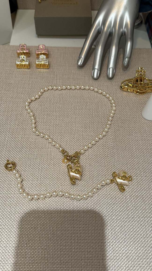 Vivienne Westwood Pearl Chain Orietta Pearl Necklace Bracelet Gold - 1