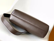 Fendi First Medium Shoulder Bag Dark brown Leather Size 32x15x23.5cm - 6