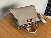 Fendi Peekaboo ISeeU Petit Cuir Beige size 27x9.5x21cm - 4