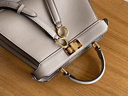 Fendi Peekaboo ISeeU Petit Cuir Beige size 27x9.5x21cm - 2