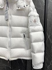Moncler Mairefur White Short Down Jacket  - 5