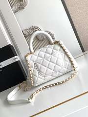  Chanel Caviar Quilted Coco Flap White size 19x13x9cm - 5