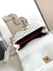  Chanel Caviar Quilted Coco Flap White size 19x13x9cm - 3