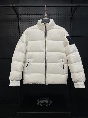 Moose Knuckles White down jacket