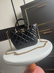  Chanel 23B Vegetable Basket Handbag Black Sheepskin size 20×12.5×21cm - 1