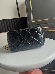  Chanel 23B Vegetable Basket Handbag Black Sheepskin size 20×12.5×21cm - 4