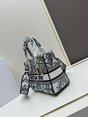Dior Lady D-Lite Medium Bag Black Light gold size 24x20x11cm - 5