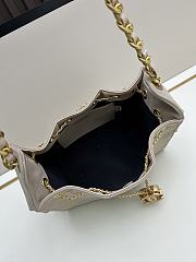 Chanel 25 Small Hobo Bag Grey Suede with Gold Hardware size 22x20x12cm - 6