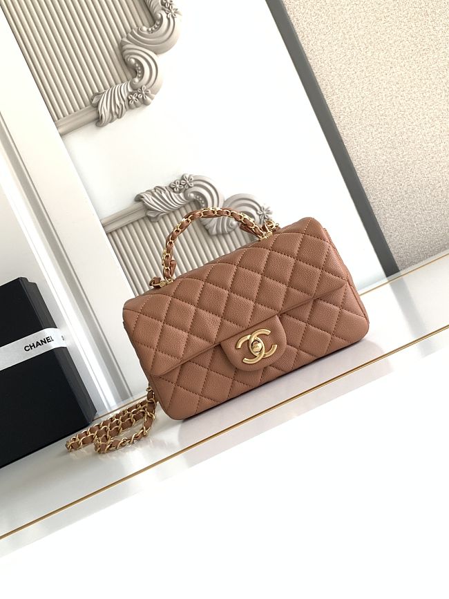 Chanel Mini Handle Brow Size 12x19.5x6.5cm - 1