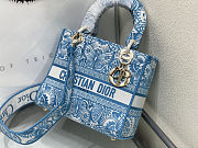 Christian Dior Toile de Jouy Lady D-Lite Bag Embroidered Canvas Cornflower Blue - 3