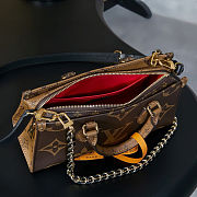 LV OnTheGo East West Chain Monogram Reverse Brown M14236 size 25cx13x10 cm - 4