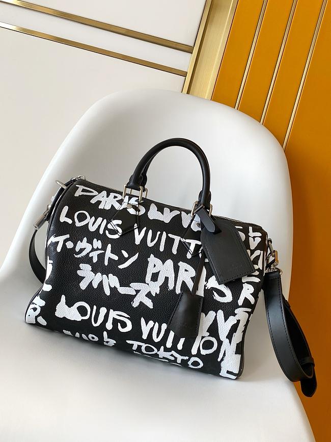 LV Speedy P9 Bandoulière 30 Autres Cuirs Monogram Black size 32x22.5x18 cm - 1