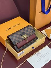 Louis Vuitton Vavin Damier Ebene Canvas Brown size 19x12.5x4 cm - 1