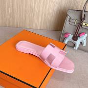 Hermès Oran Sandals Pink  - 3